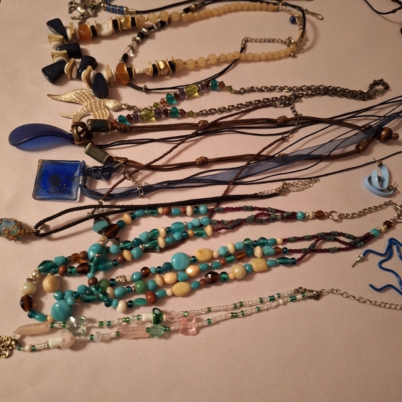 12 Piece Bundle Jewelry Blue Themed Boho Beachy Hippie Necklaces Earrings BEADED - Picture 9 of 9